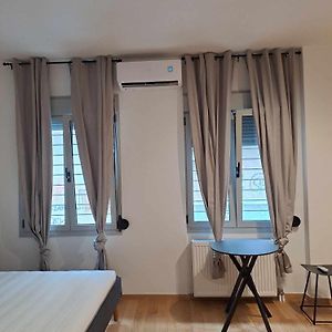 Studio deluxe con letto queen size